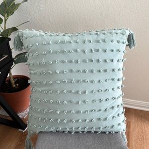 Set of Two Oversized Throw Pillows Light teal blue with tassels